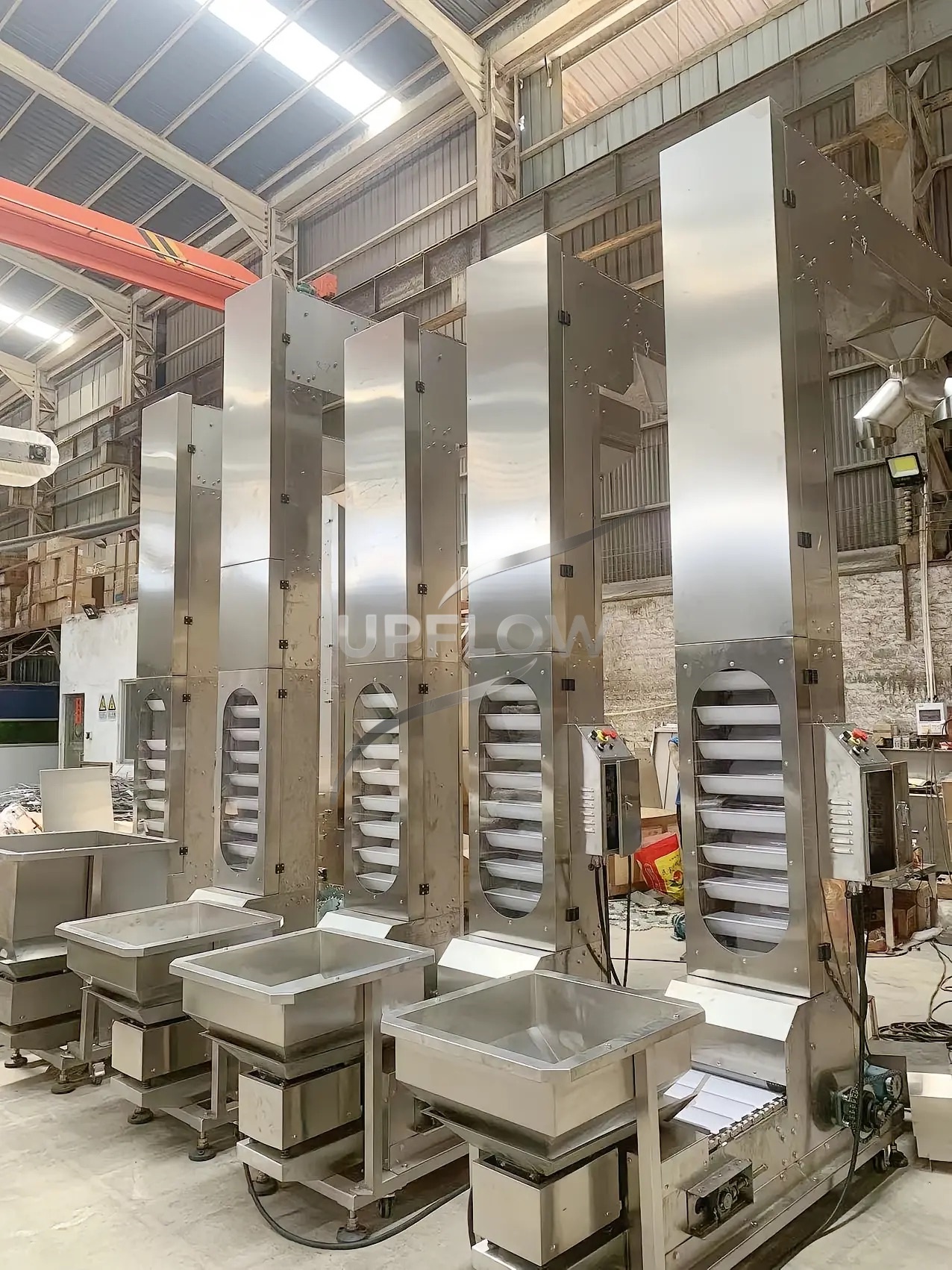 Stainless steel Z bucket elevator with enclosed structure