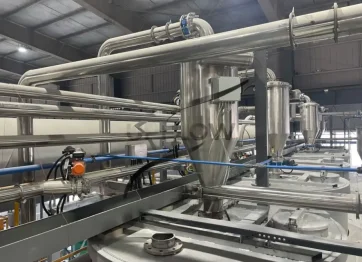 Pneumatic conveying system introduction showing airflow and material transport process