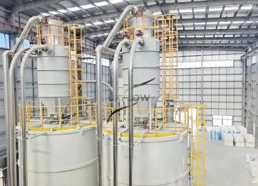 Ternary material pneumatic conveying system for NCM cathode powder with enclosed pipeline