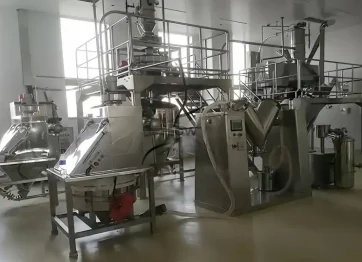 Pharmaceutical starch pneumatic conveying system transferring starch powder through a hygienic stainless steel positive pressure conveying pipeline