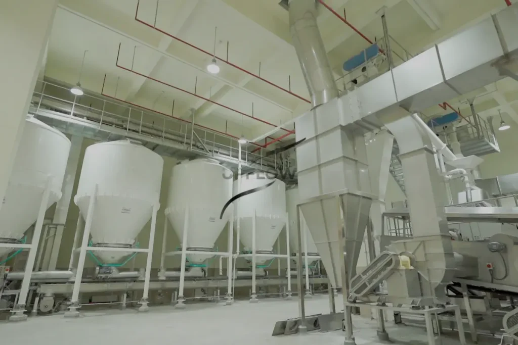 Titanium dioxide pneumatic conveying system for enclosed TiO2 powder transfer
