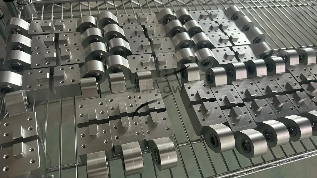 Industrial robot housing for automation applications