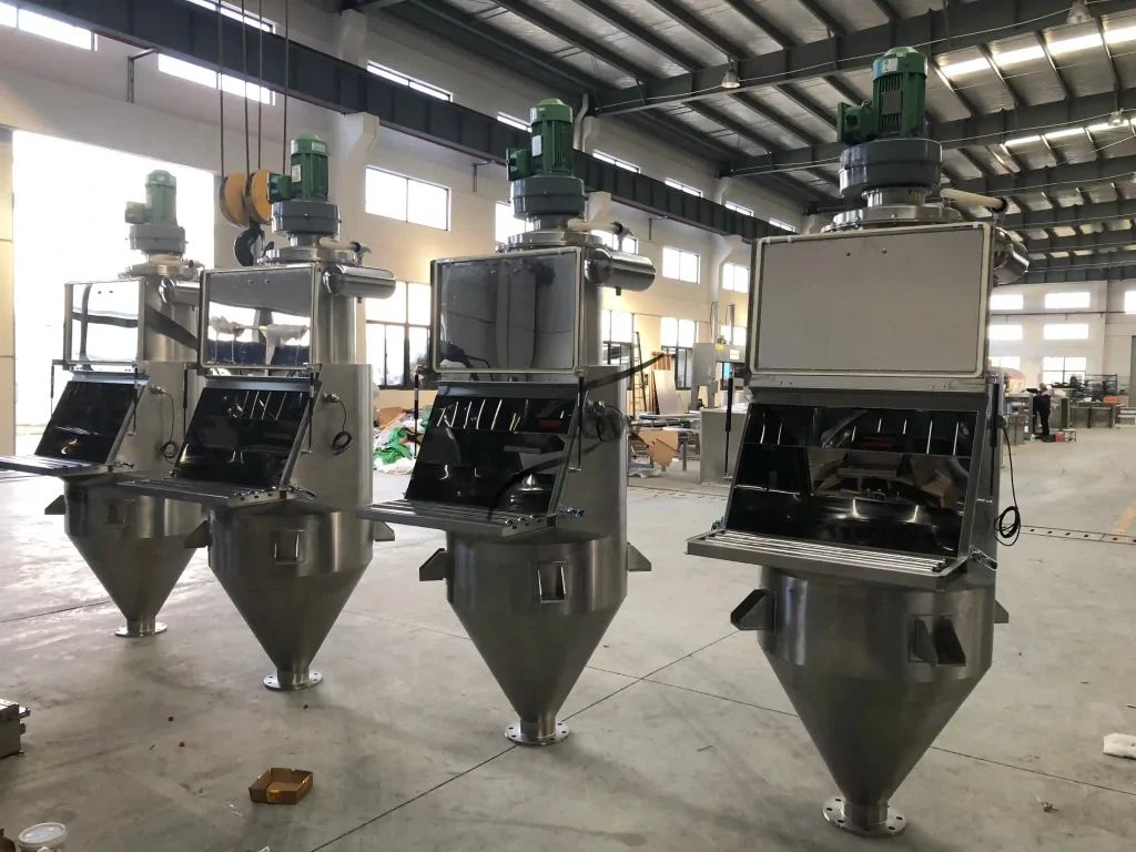 Chemical powder vacuum transfer system for industrial feeding process